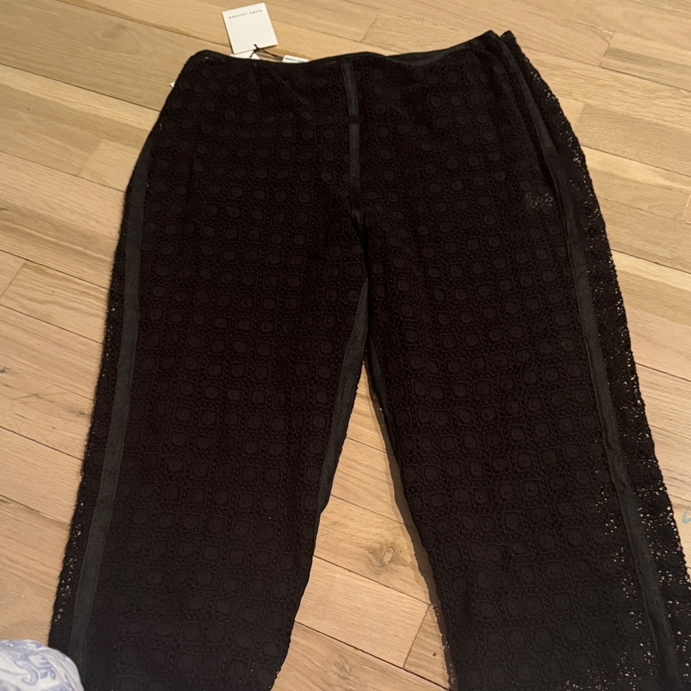 Marc Jacob’s Black Lace Capri
